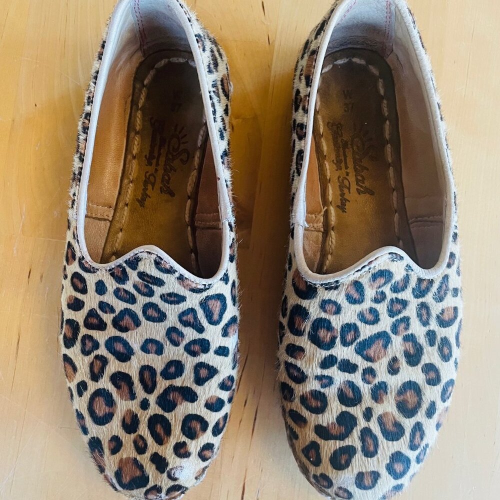 Sabahs - Loose Leopard Fabrication- Size 37 - Made in Turkey